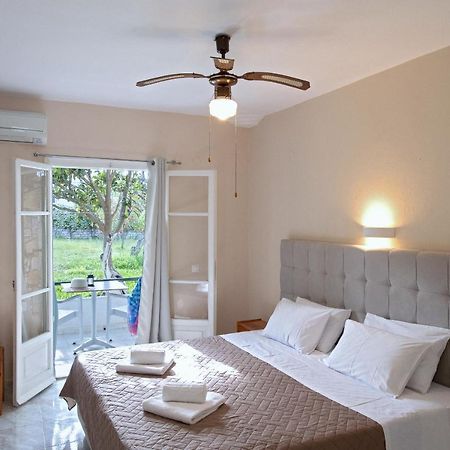 Damaskis Kassiopi Studios Extérieur photo