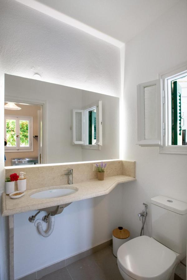 Damaskis Kassiopi Studios Extérieur photo