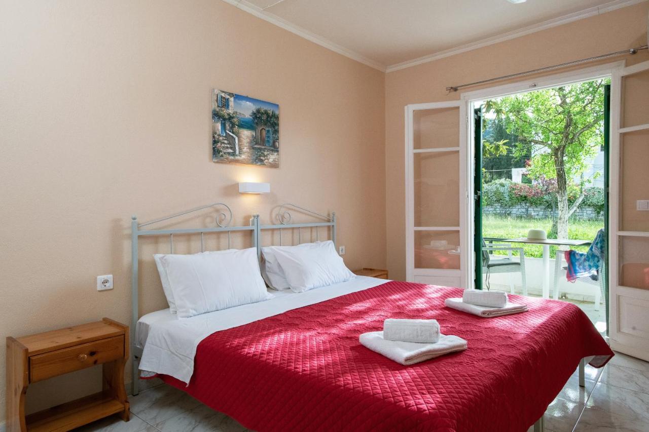 Damaskis Kassiopi Studios Extérieur photo
