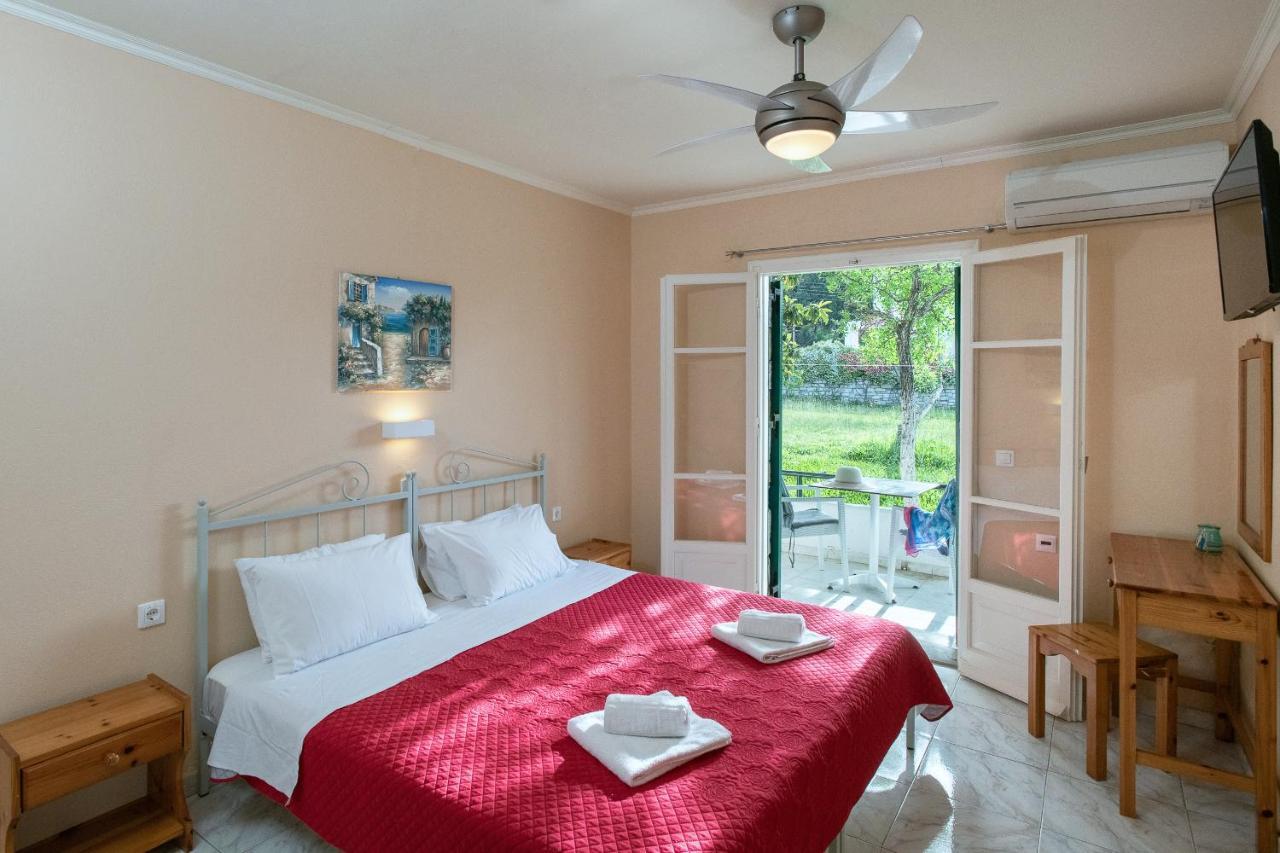 Damaskis Kassiopi Studios Extérieur photo
