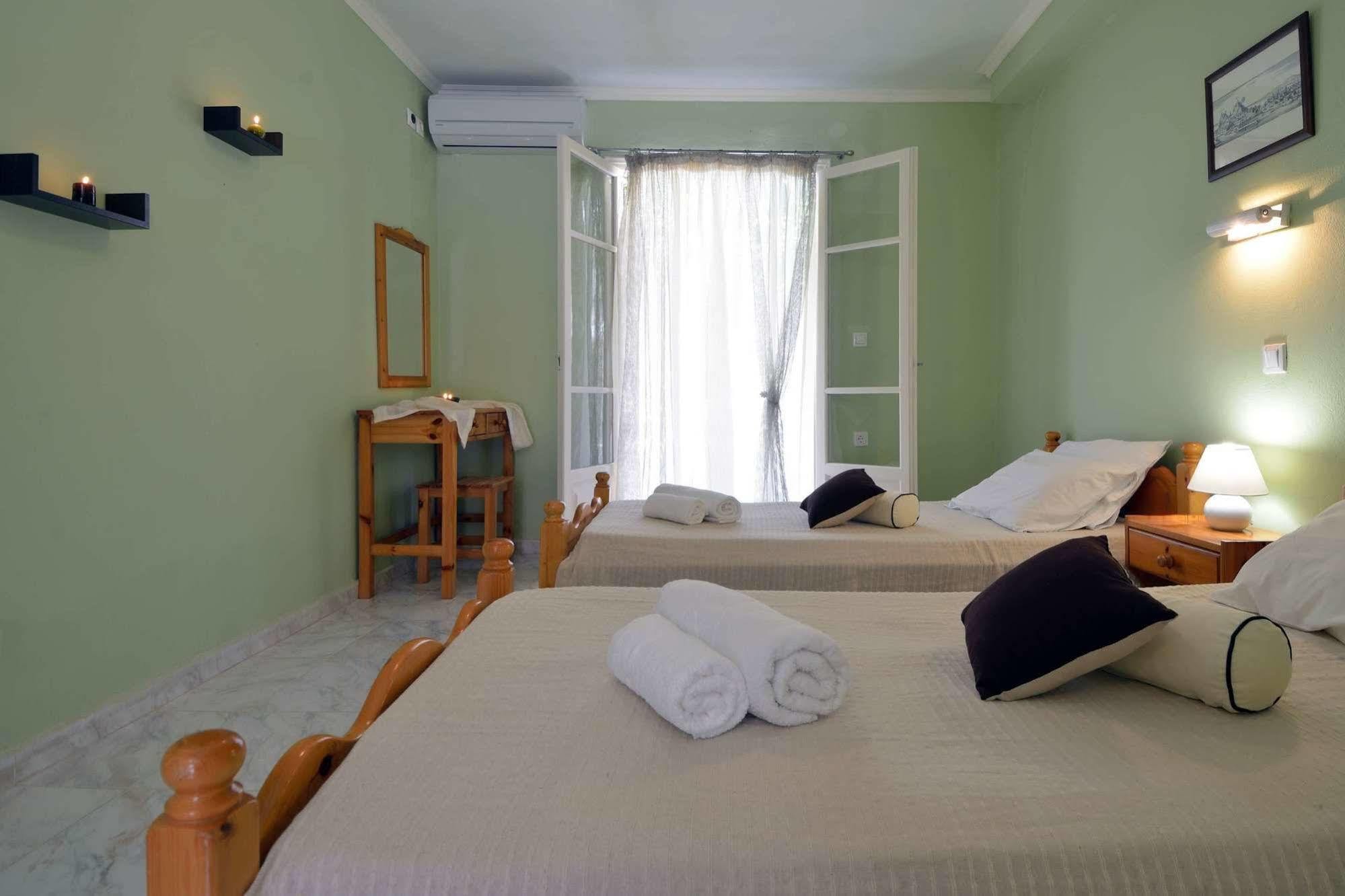 Damaskis Kassiopi Studios Extérieur photo