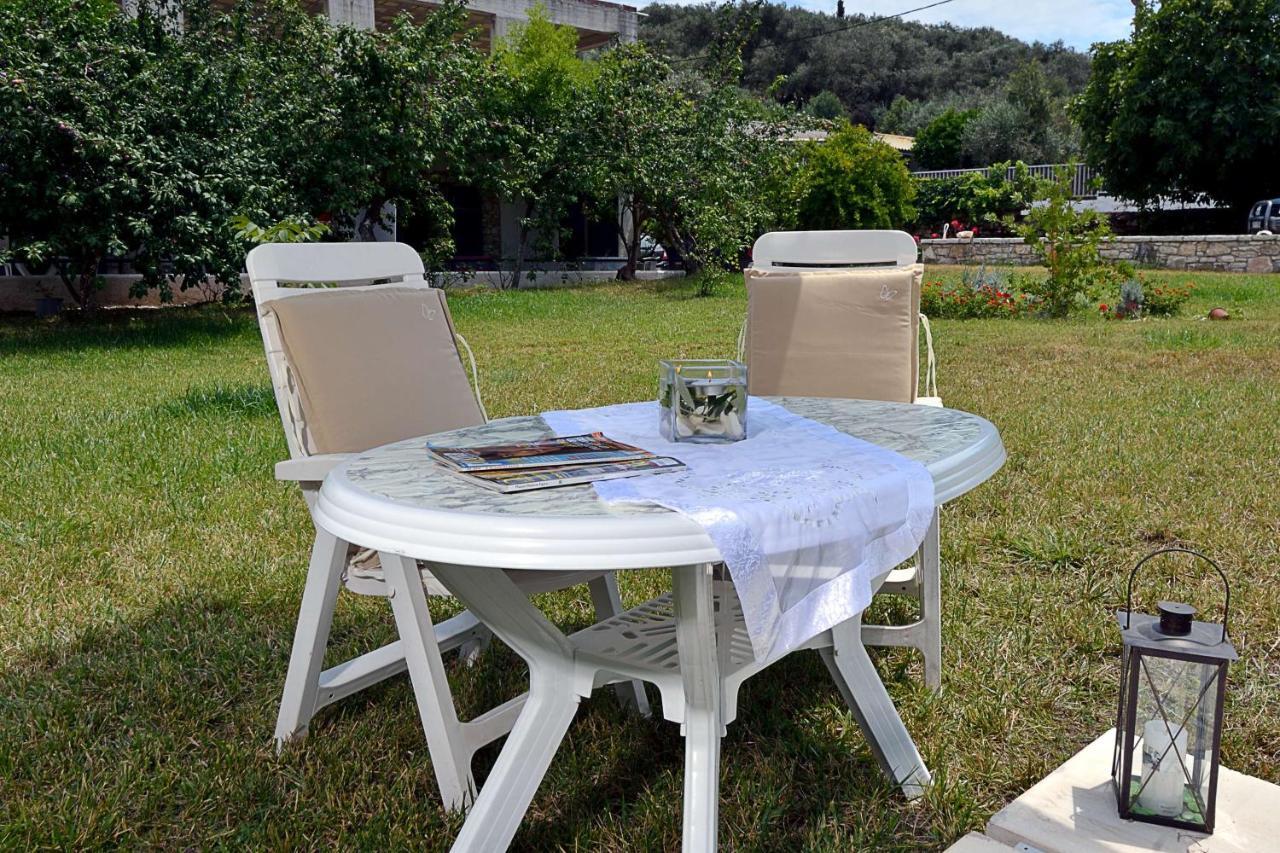 Damaskis Kassiopi Studios Extérieur photo
